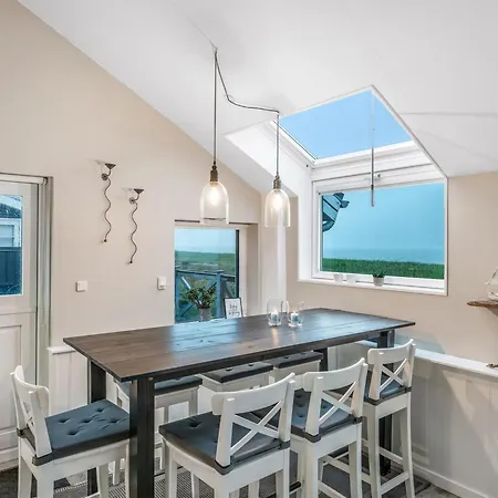 Esben - 15m From The Sea By Interhome