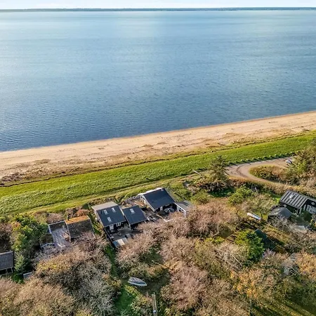 Ferienhaus Esben - 15m From The Sea By Interhome