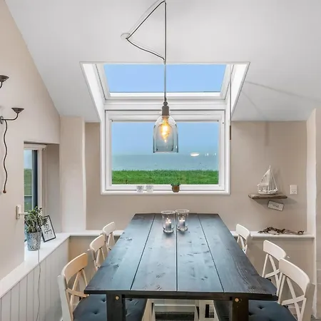 Esben - 15m From The Sea By Interhome